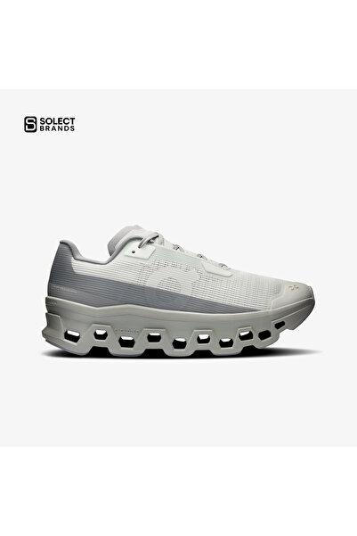 On Running حذاء رياضي نسائي رمادي من كلاودمونستر 3WG10814415