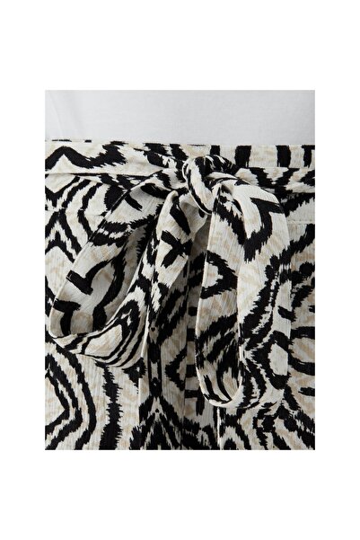 Vero Moda Șorturi de damă din material textil 10323630 Bej