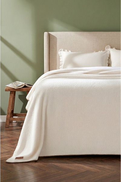 Rivaİstanbul Cream Valencia Sherpa Double Plush Blanket