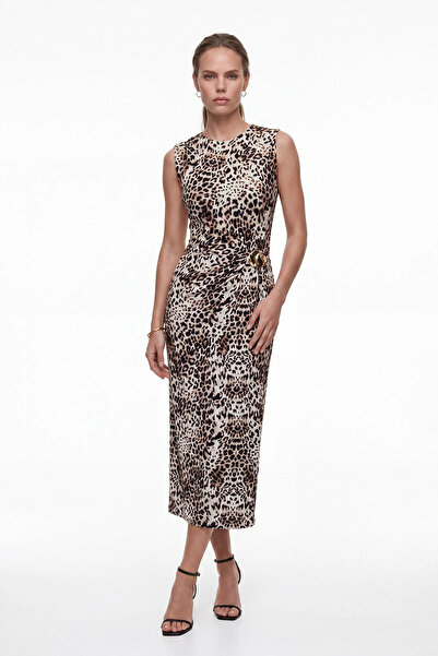 cemo Women's Leopard Patterned Metal Buckle Draped Sleeveless Midi Dress