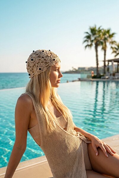 LAGRANZE Pearl Bloom Pearl Detailed Knitted Women's Beanie