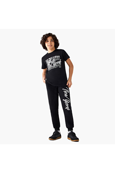 Juniors Crew Neck Short Sleeves T-Shirt and Joggers Set with New York Print