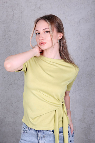 Veni Life Women's Crew Neck Short Sleeve Blouse with Side Tie Detail