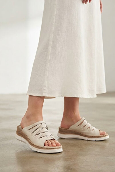 Solly Famous 2136 Beige Genuine Leather Women's Slippers