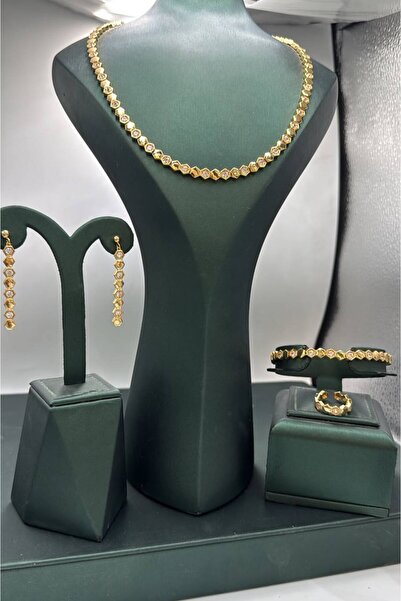 Generic Fashion Design Jewelry Set - Gold - Model 019