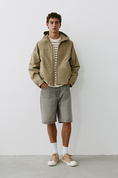 Pull & Bear Kapüşonlu hafif yağmurluk