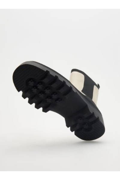 NO BRAND Botine clasice din piele, bej-negru, tip slip-on, cu talpă plată, mă...