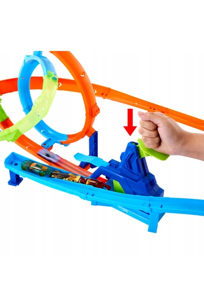 HOT WHEELS Set de jucării Stunt Tracks Circuit de Raliu Cyclone 4+JHK73