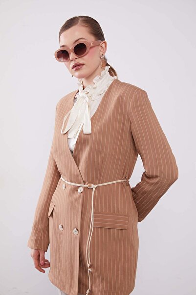Levidor Camel Stripe Detailed Blazer Jacket