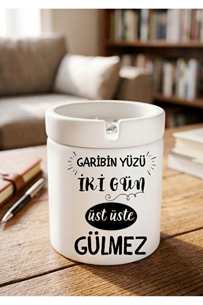 Eylül Design منفضة سجائر من السيراميك مطبوعة بتصميم وجه غاريبين الذي لا يبكي،...
