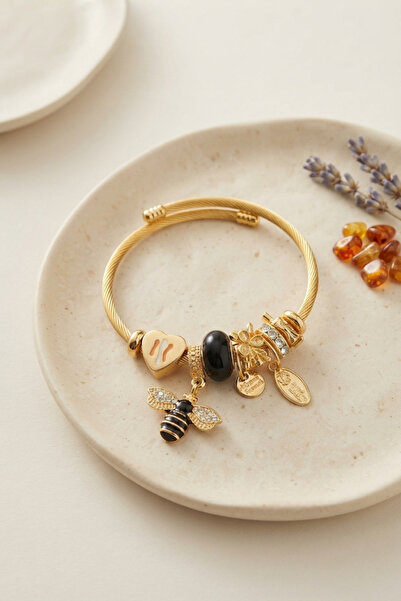 Lisinya Heart and Bee Model Black Charm Bracelet -