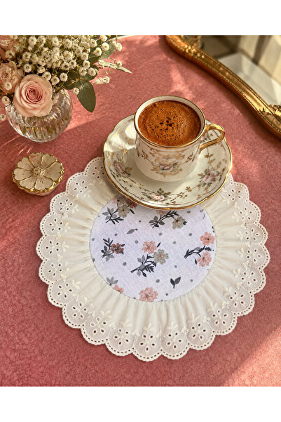 NURGİTA HOME Fırfırlı Fistolu Çiçekli Yuvarlak Kahve Sunum Peçetesi & Kokteyl...
