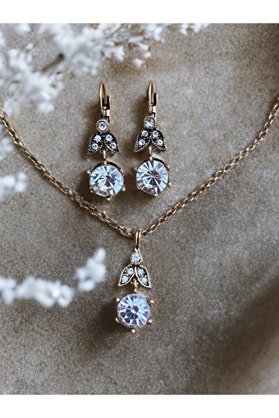 FAYRA ACCESSORIES طقم أقراط وقلادة بحجر الزركون الفردي