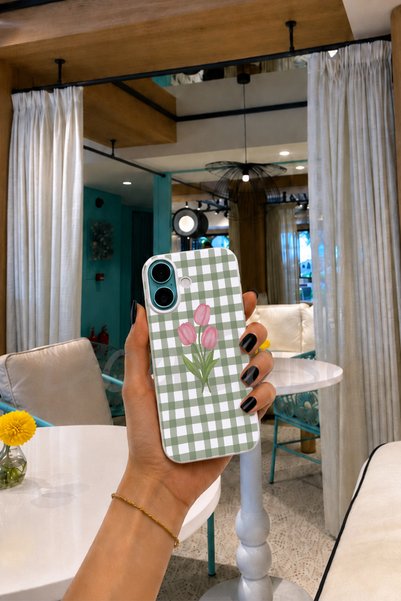 DoaCase iPhone 16 Uyumlu Beyaz Renkli Lansman Telefon Kılıfı