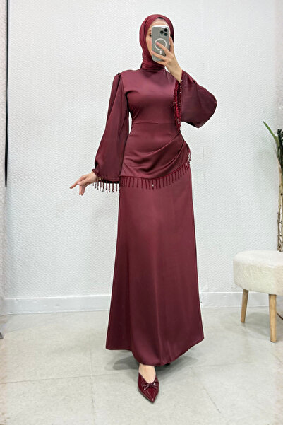Abiye Diyarı Sahra Taş Püsküllü Saten Kumaş Tesettür Abiye- Bordo