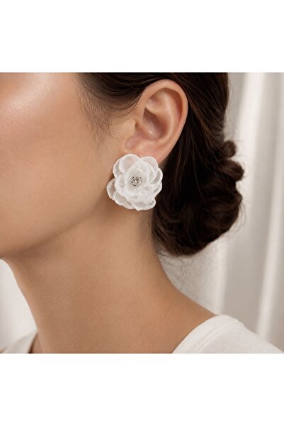 WOWMOM Flower Detailed Earrings – Evening Dress Earring Model with Stones