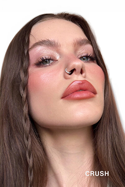 MQLE Satin Lipstick Crush - Gül Kırmızısı Kalıcı Nemlendirici Saten Ruj