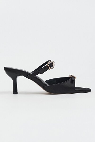 NİŞANTAŞI SHOES Calista Black Satin Buckle Detail Pointed Toe Women's Heeled ...