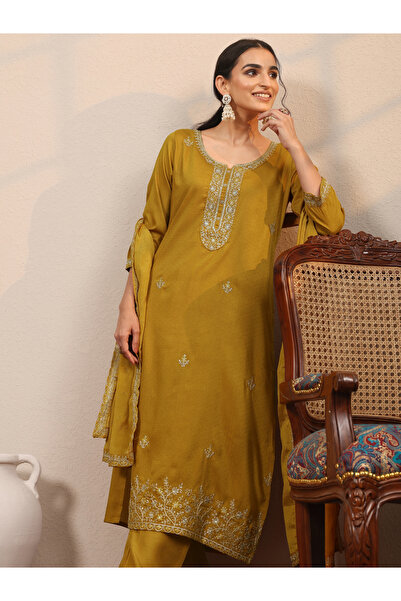 Libas By Styli Printed Silk Blend Straight Kurta, Trousers And Dupatta Set