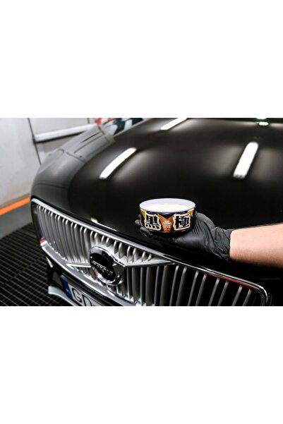 soft99 Ceară auto Kiwami Wax dură pentru vopsea închisă la culoare + Mănuși