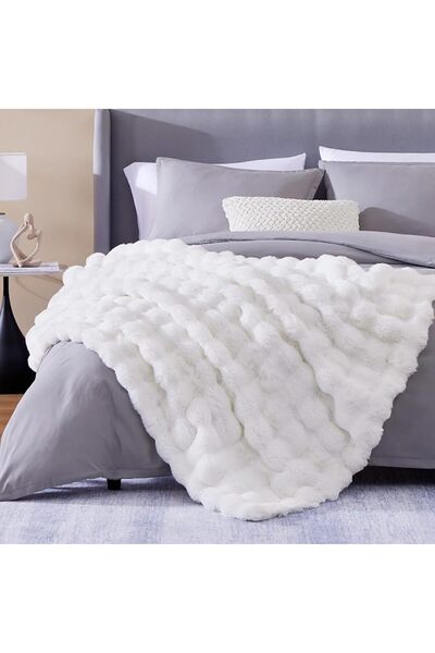 GENERAL CozyBloom Luxury Soft Faux Fur Throw Blanket for Couch, Decorative Co...
