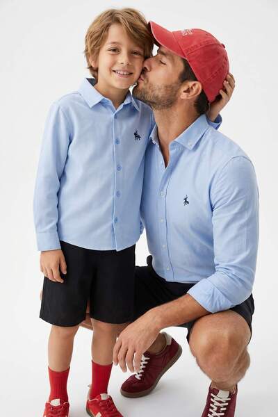 TRENDYOLKIDS Buz Mavi Nakışlı Regular Oxford Dokuma Erkek Çocuk Okul Gömleği ...