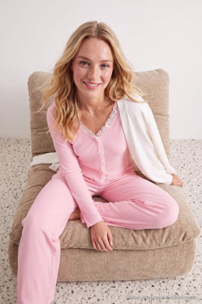 Trendyol Collection Pink Lace Detailed Frilly Ribbed Knitted Pajama Set Thmaw...