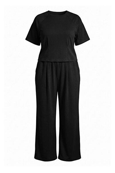 Trendyol Collection طقم أسود سادة بخصر ضيق وتفاصيل عند الخصر وساق واسعة وملمس...