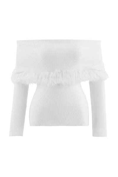 Trendyol Collection Pulover din tricotaj cu guler Carmen și detalii din blană...