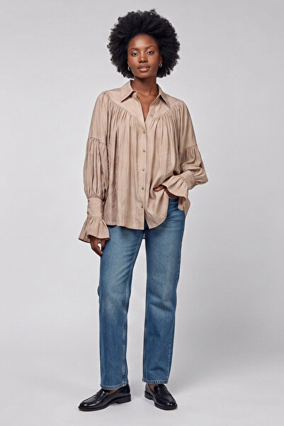 Shirring and Sleeve Detailed Shirt