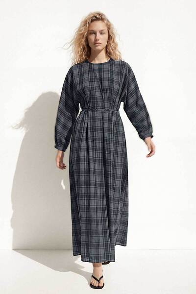 Hooopstore Pile Detailed Plaid Anthracite Dress