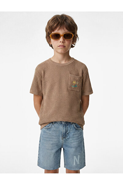 Koton guler rotund Tricou cu mânecă scurtă și detaliu brodat cu buzunare visc...