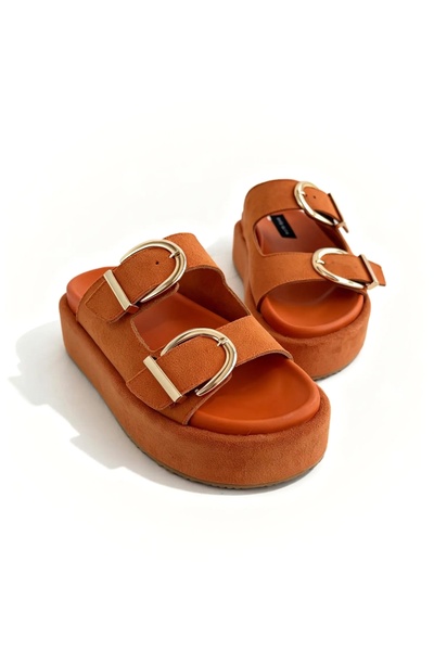 Shoebutik شبشب نسائي من جلد الغزال البرتقالي بكعب عريض عالي