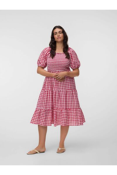 Veromoda Curve Gesmoktes Kleid VMCCARRIE Langes Kleid