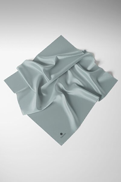 Viscose Twill Silk Less Faulty Mold Green Colored 90x90 Plain Scarf Sewing Shape : Hand Sewing