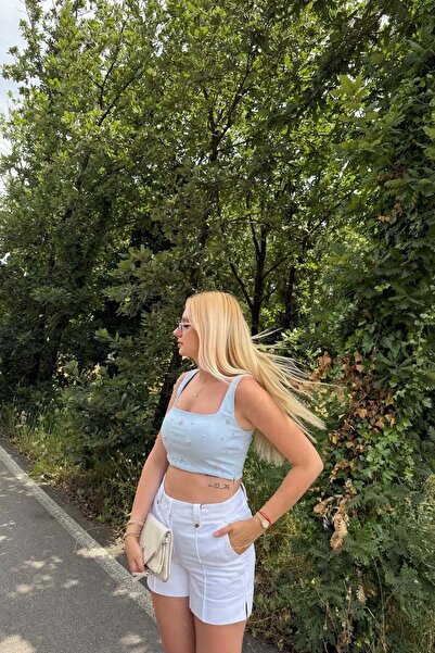 lizge giyim TAŞ DETAY CROP ASKILI BLUZ