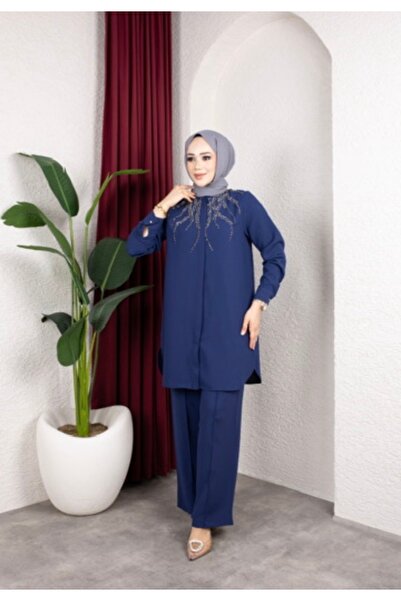 Elif Artar Figen takım lacivert