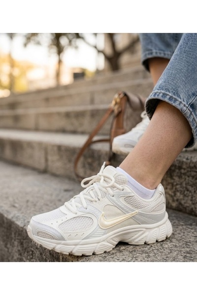 Nike Unisex Günlük Ayakkabı W V5 Rnr