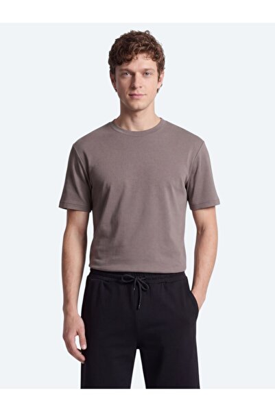 Kip Fındık Düz T-Shirt
