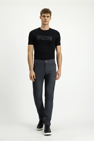 Kiğılı Pantaloni din Lycra cu croială slim, cu buzunare laterale, din pânză /...