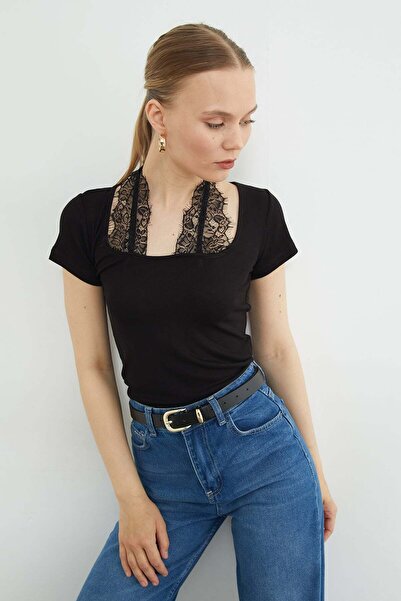 Fulla Moda Lace Halter Neck Slim Fit Blouse