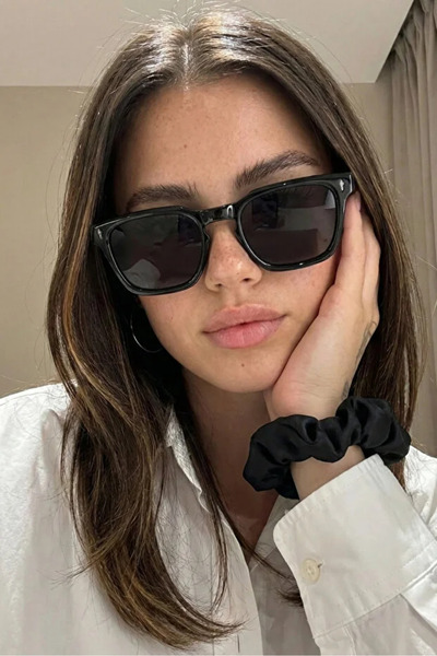 Chunky Frame Swanky Unisex Black Sunglasses