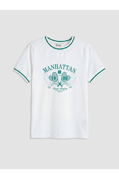 LC Waikiki Trendlucky Girl's T-Shirt with Manhattan Print and Difference
