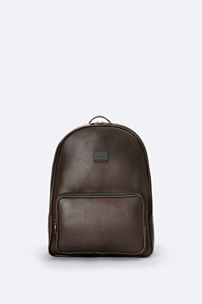 Avva Men's Brown Zippered Backpack A41Y9108