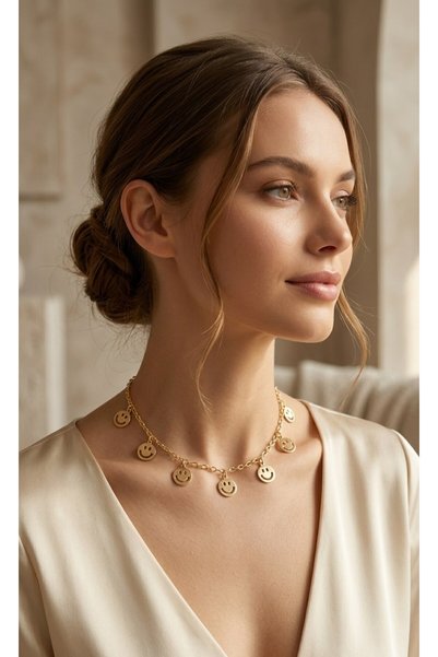 C&On Design Trendy Women's Necklace with Gold Sparkling Smiling Face Figure