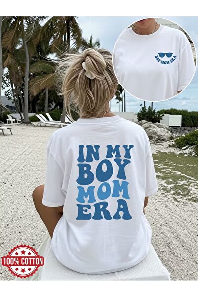 AEMİ Unisex majica sa širokim izrezom i printom iz ere "boy mom"