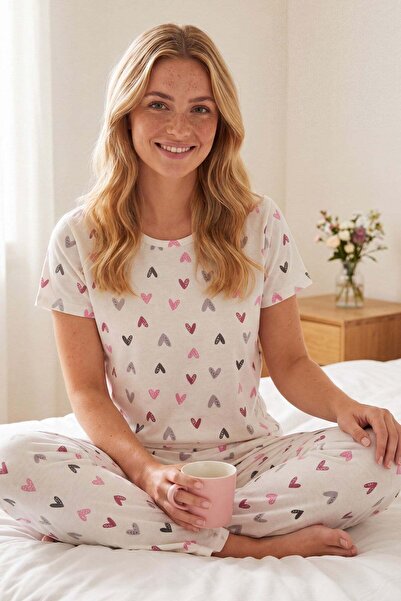 Niket Life Women's Tiny Heart Patterned Crew Neck Short Sleeve Long Combed Co...