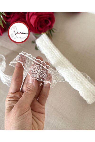 Gelincimherşey Kırık Beyaz Güllü Tül Güpür 3.5 cm 4 Metre