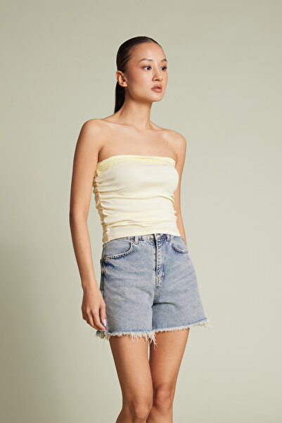 Nisan Lace-Detail Strapless Top Sari