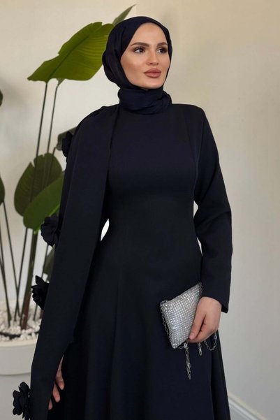 MERVEN AKYÜZ Feline Pelerinli Arkası İpli Abiye Lacivert